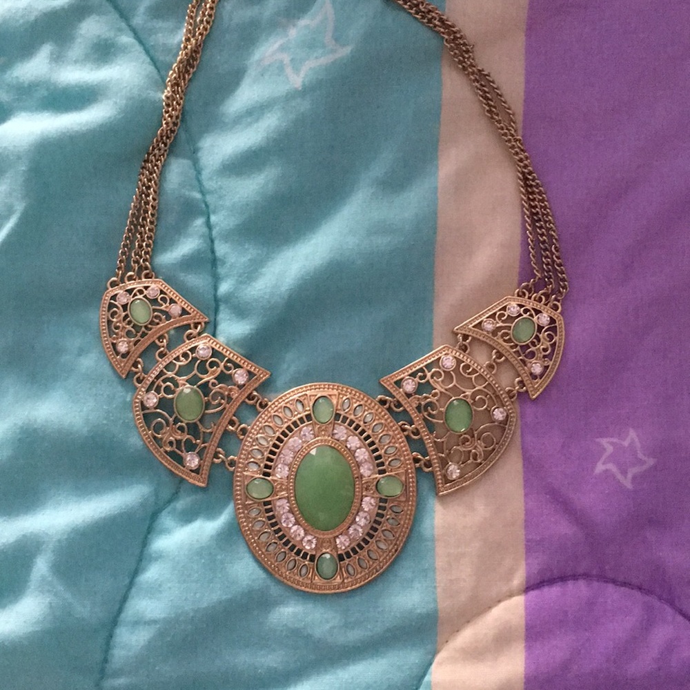 Necklace - Picture 2 of 3